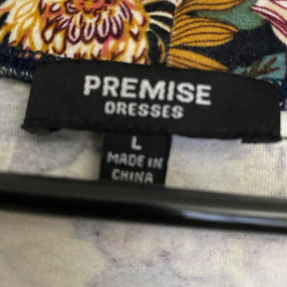 Awesome casual dress - Picture 5 of 7